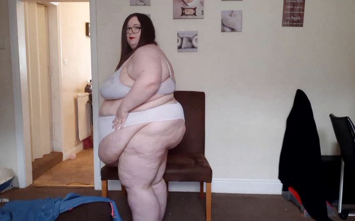 SSBBW Lady Brads: SSBBW é ela muito gorda para roupas