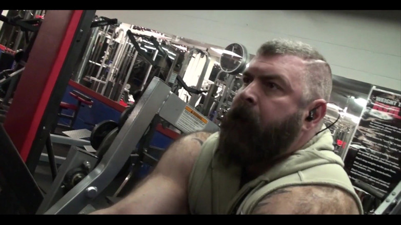 Will Angell: Bis och gropar