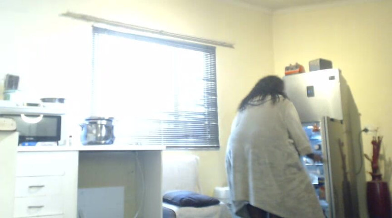 Legendary Booty Overdose: Negra milf en sus ropas sexy