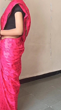 Awek desi Shivani berkongkek dengan adik ipar bahagian 1