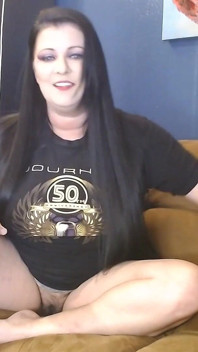 Kouření MILF jen v tričku
