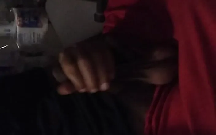 AlexAlejandro13: I Want All the Mommies to See This Big Cock