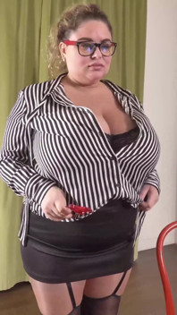 Sâni uriași - Anna Katz în ciorapi