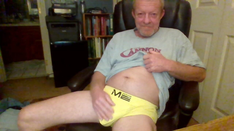 RobertLacrosse: 裸になる