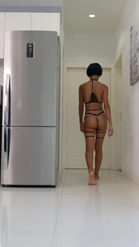 Solo - Sexy walking and teasing