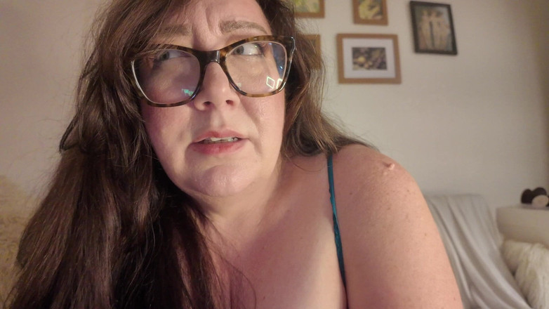 Cutejayne: Sneaky Little Neighbor Punished by Giantess