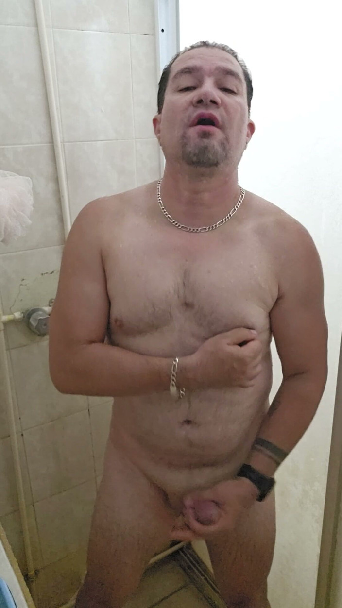 Brayan_PerDiazz: Kąpiel i zabawa z moim penisem