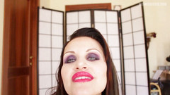 Lady Mesmeratrix Official: Pojďme seříznout ty nepotřebné koule