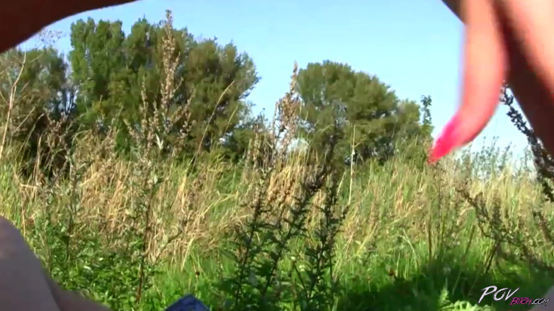 Czech Pornzone: The ride on inline skates ended up fucking in the...