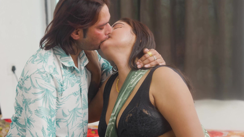 Khiladi69: Pushpa Bhabhi: Kiedy jego żony nie było w pobliżu, mąż nazwał...