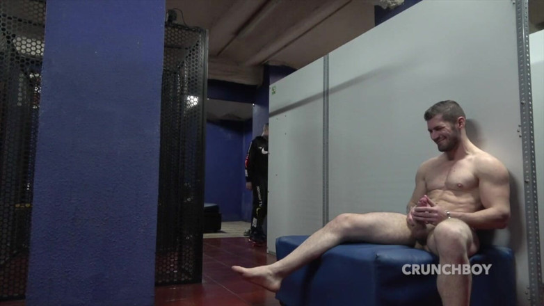 Bareback spy cam from Spain: Hien Cam with Latino straight fucked raw by Vlad Castle