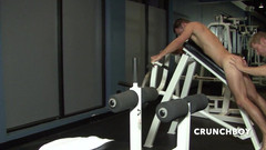 Crunch Boy: Penis Besar Teman Saya