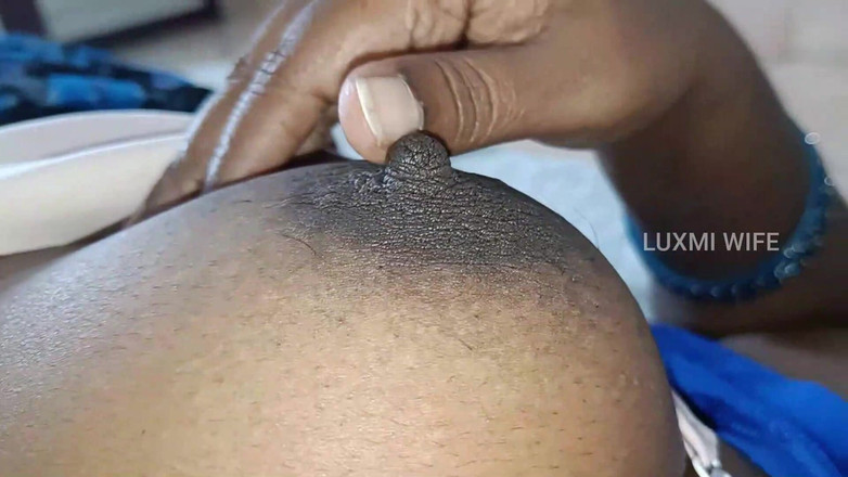 Luxmi Wife: Ep 5 se masturba comigo