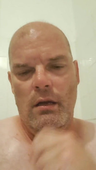 Děvka ve vaně