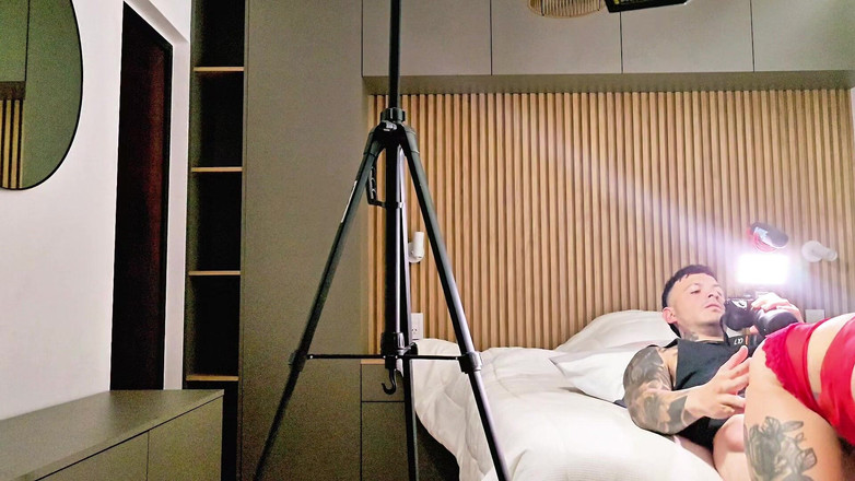 Young big apple: Tôi mặc đồ lót gợi cảm và quan hệ tình dục...