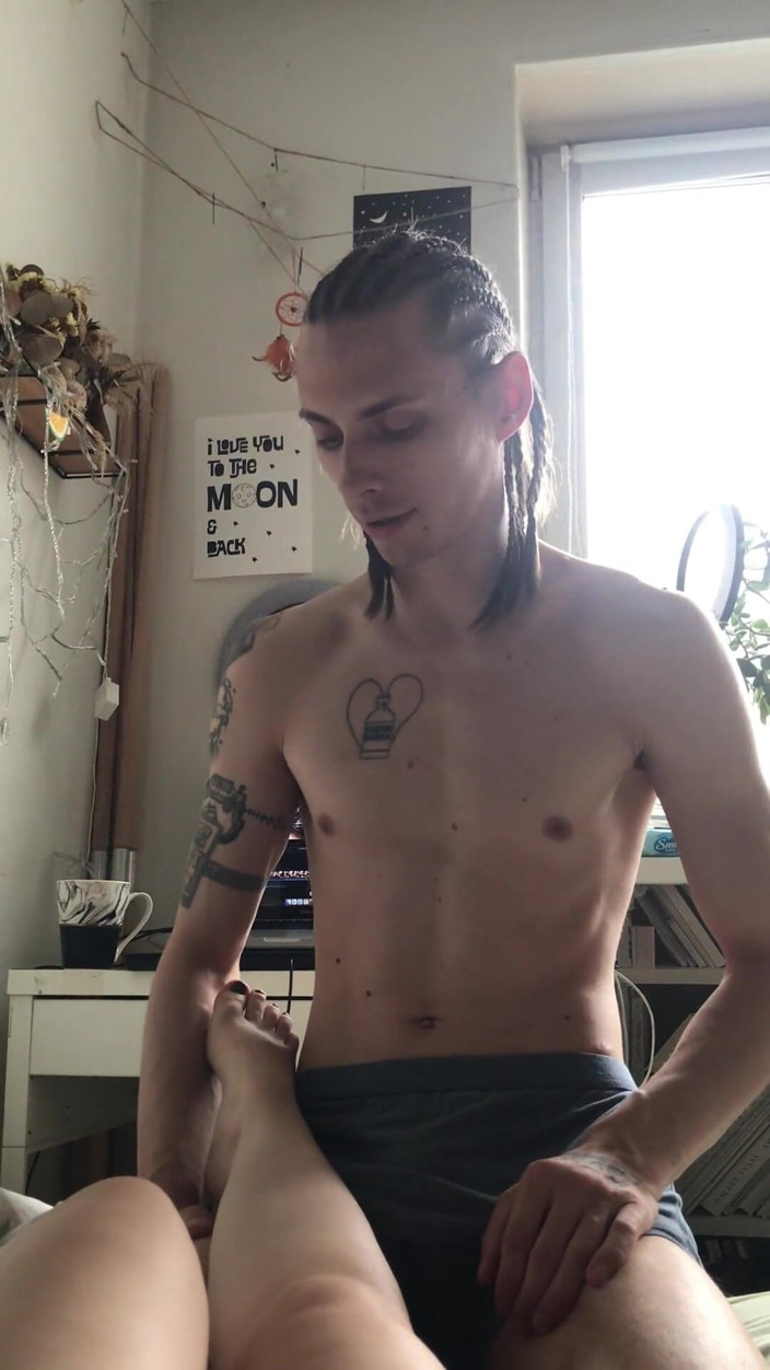 Vilu_and_Mi: My BF Doesn't Wanna Lick My Nasty Pussy