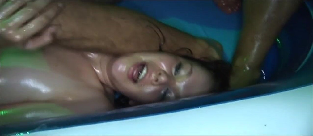 Xfucks: Slime-covered Babe Stretched Wide in Dripping Pool Orgy