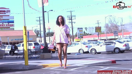 EroCom: Nena negra recogida en la calle para sexo de ébano