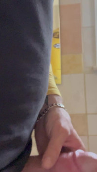 Let See the Bigger and Most Beautiful Cock Ever