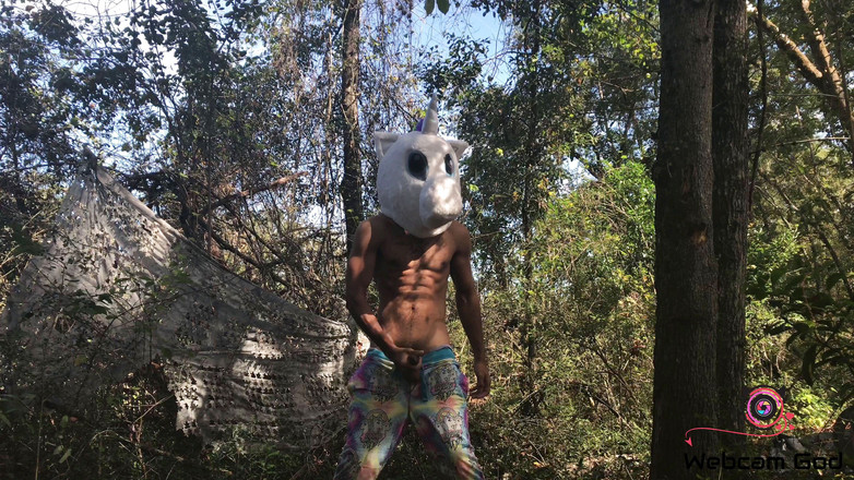 Arthur Eden aka Webcam God: Geloven in eenhoorns (4 k)