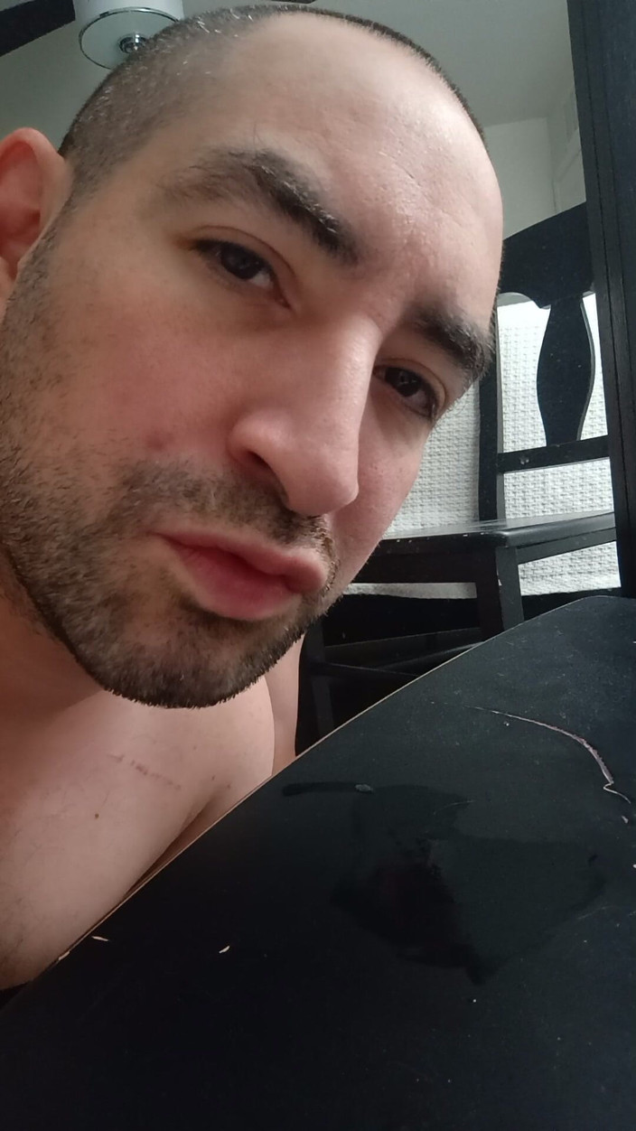 Brandon Lee: 애널 주스, 로즈버드, 자지 반지, precum.