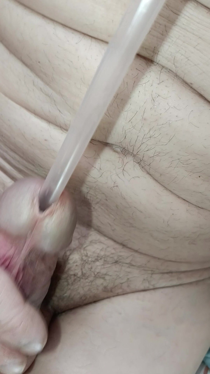 Titi19: Piję moją spermę słomką