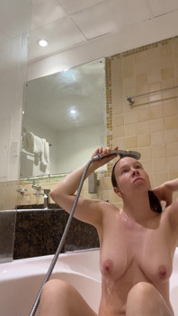Spaß in Der Hotelwanne
