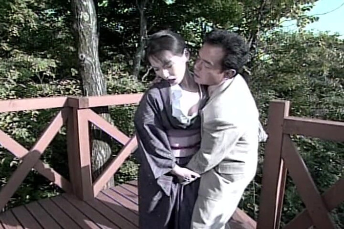 Asian Mature Climax: Sexig asina skönhet fick en stor kuk bakifrån
