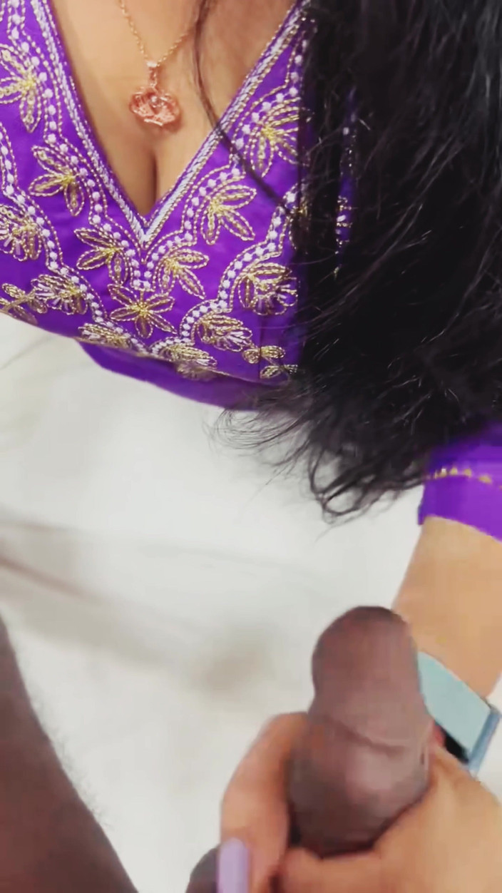 Joya-jay: Follada a la hermana de un amigo por primera vez