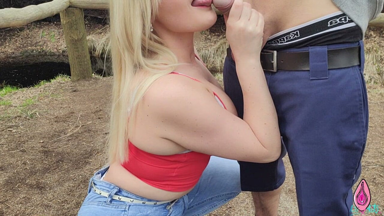 Litclit69: Seks berisiko di hutan sama cewek hot rambut pirang! Asli!...