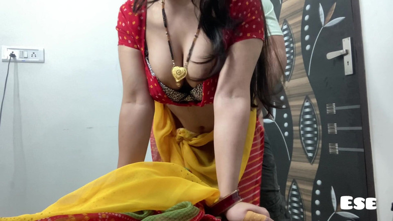 Sammy Sins: Quente e sexy empregada fodida duro por proprietário