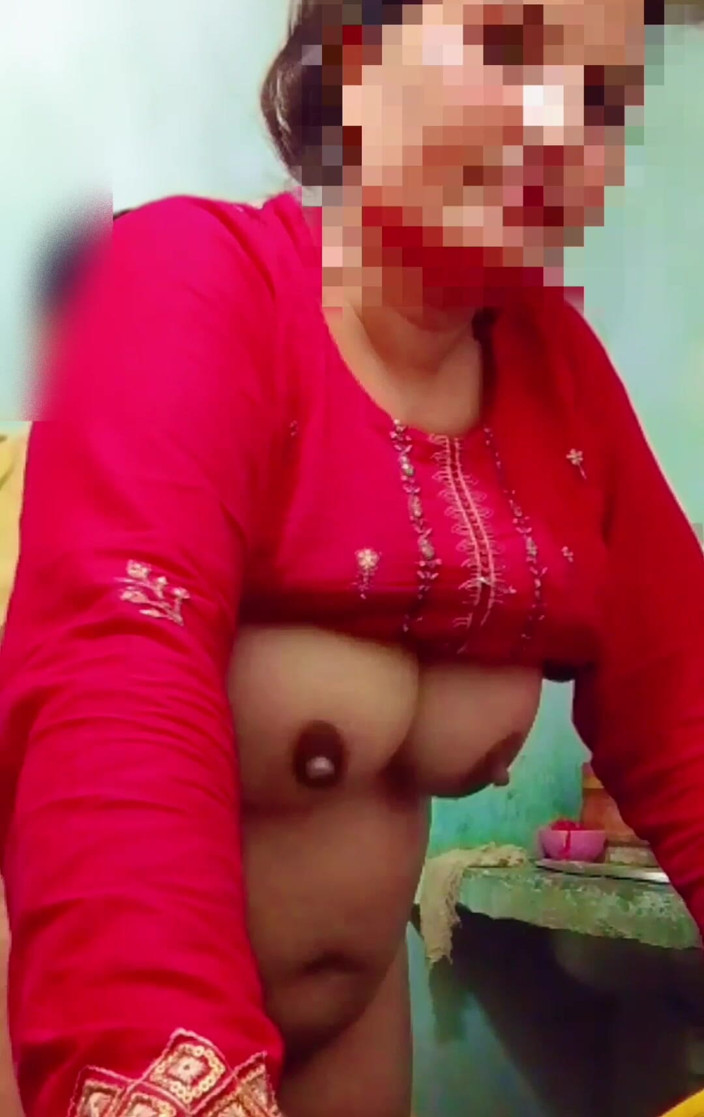 Abida sexy: Kuwari Dulhan Has Sex for the First Time Suhagrat Says...