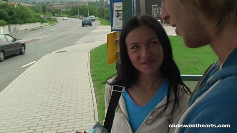 SweetHeartsClassic: Анал у лісі