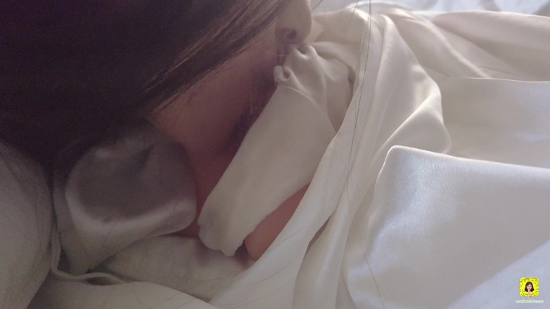 CandiceDelaware: Orgasmo enquanto come buceta