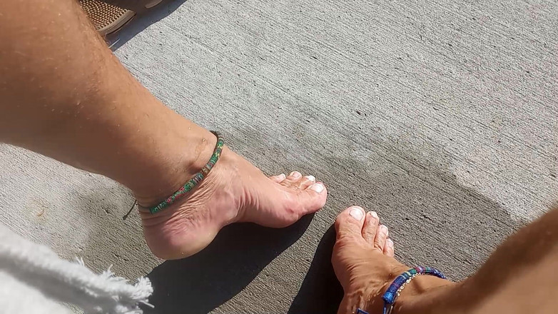 Midsouth Foot Fetish: Tu aimes les hommes aux pieds pédicurés ?