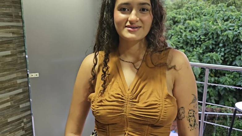 Jhonford: Mi novia me despierta con una mamada para poder follarla