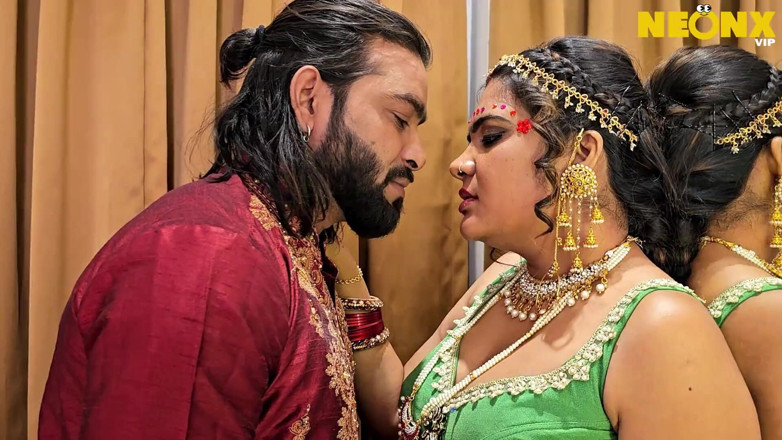Indian Savita Bhabhi: Dulha Dulhan balayı desi çift