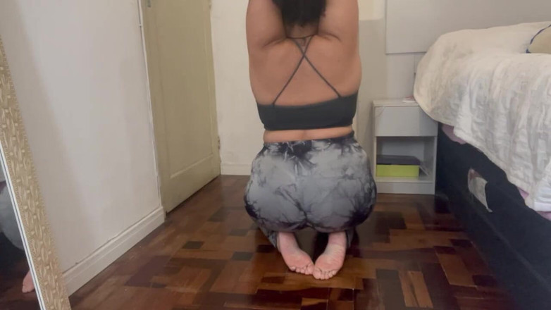 Cutiepiie Chubby: Cutiepiie Curvy - Yoga Positions to Fart