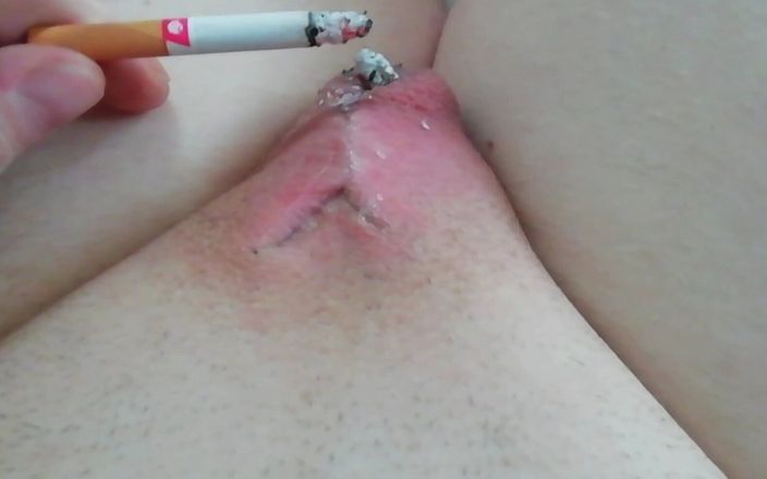 Adashah: CBt-sklavin. Mit Zigaretten verbrennen. Menschlicher aschenbecher. Mit superglue in einer...