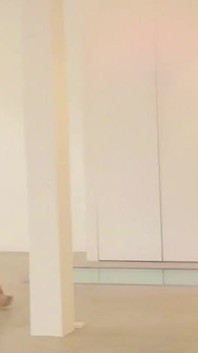 Sammi Tye cambiándose de ropa y corriéndose