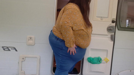 SSBBWLadyBrads: SSBBW vs tiny door
