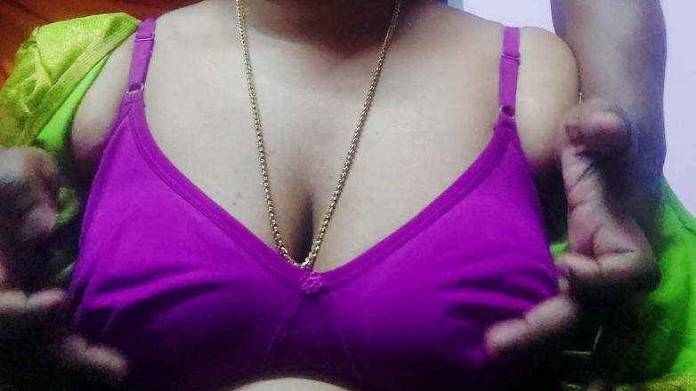 Desi Mohini: Geile bhabhi mit großen möpsen gab ihrem ehemann sexuelles vergnügen