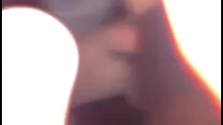 Gonna make you squirt: Byl jsem večeřen, 69, ošukal hardcore, třesu se nahoře, spodkem a...