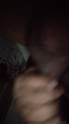 Un amatrice se branle toute seule