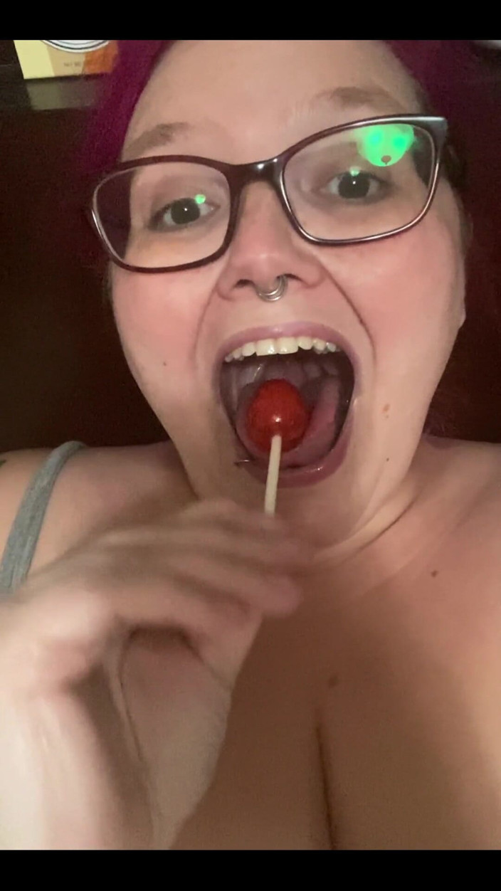 Sara Star: Lick You Like a Lollipop