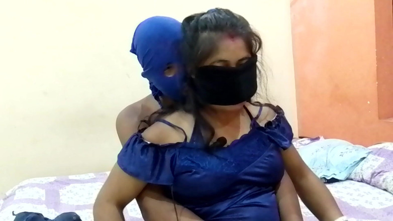 Uttar dinajpur: Il video di sesso bollente del ragazzo bengalese Bhabhi Sonali...