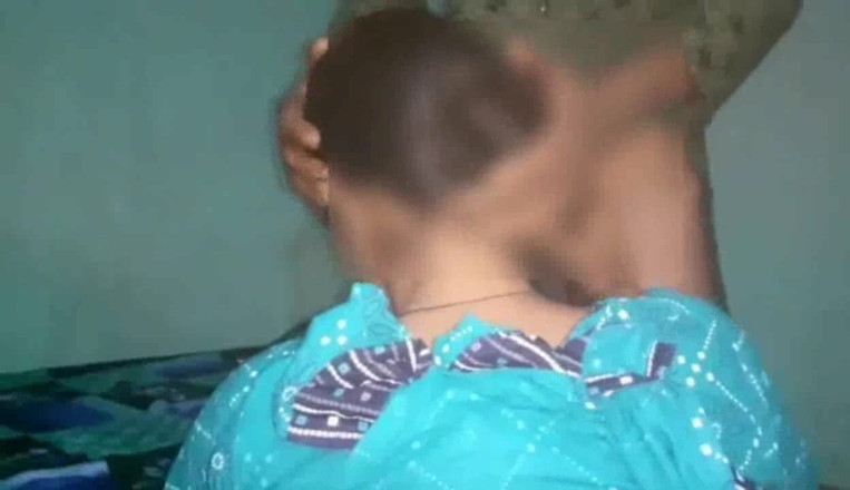 Bhabhi: Бхабхі, гаряче відео чудай, частина 1