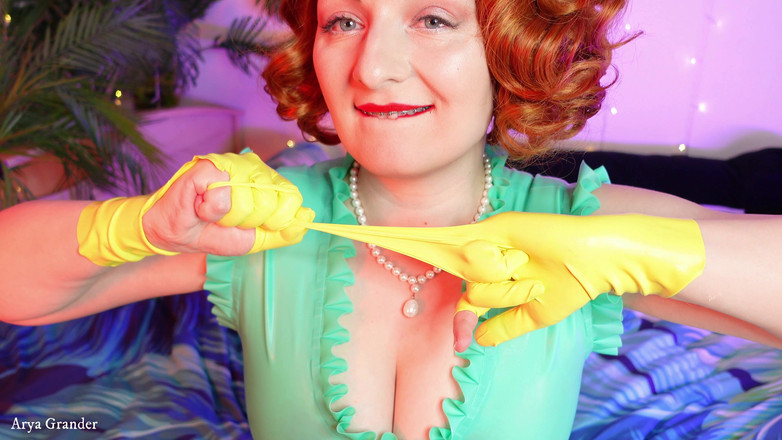 Arya Grander: 服をぼったくり:ラテックスゴム黄色の手袋を破裂 アリア・グランダー