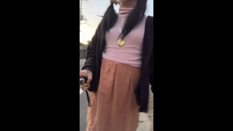 megu2002: 自主トレーニング　no22　夕暮れの街道沿いで露出散歩