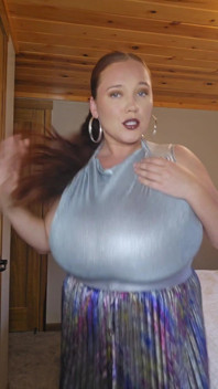 Do You Like the Way They Move in My Top?